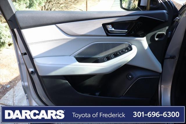 used 2022 Acura MDX car, priced at $42,991