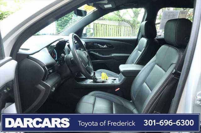used 2022 Chevrolet Traverse car, priced at $28,691