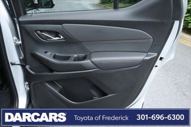 used 2022 Chevrolet Traverse car, priced at $28,691