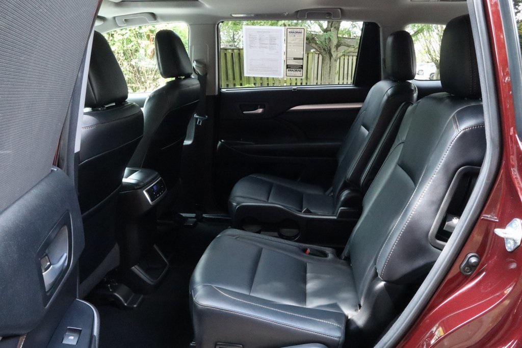 used 2018 Toyota Highlander car, priced at $22,991