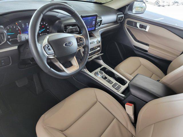 used 2024 Ford Explorer car, priced at $30,998