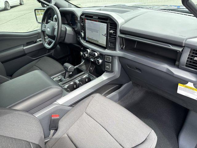 new 2025 Ford F-150 car, priced at $52,121