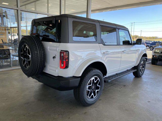 new 2024 Ford Bronco car, priced at $53,301