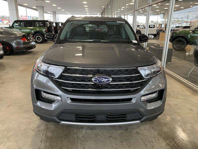 new 2024 Ford Explorer car, priced at $40,925