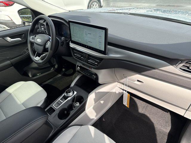 new 2025 Ford Escape PHEV car, priced at $36,612