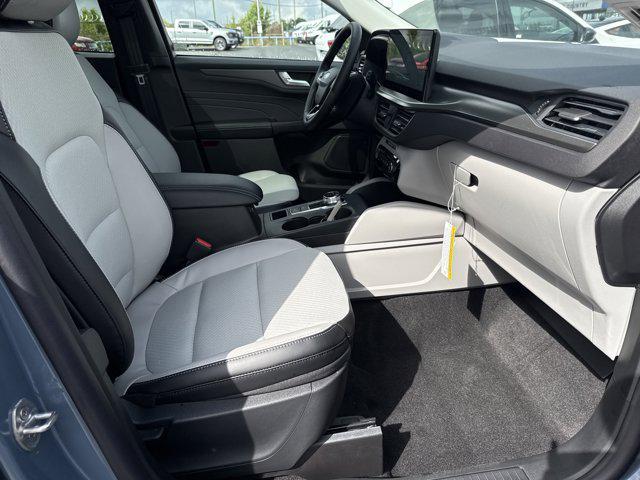 new 2025 Ford Escape PHEV car, priced at $36,612