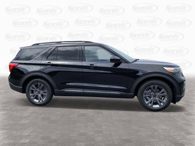 new 2024 Ford Explorer car, priced at $42,994