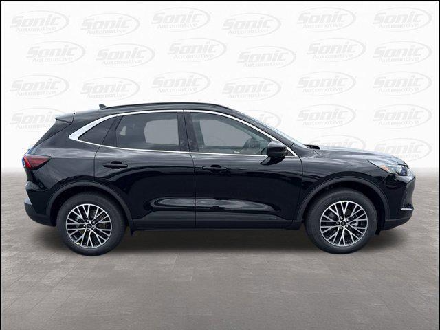 new 2025 Ford Escape PHEV car, priced at $40,721
