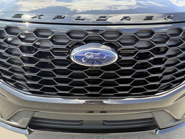 new 2025 Ford Explorer car, priced at $47,571