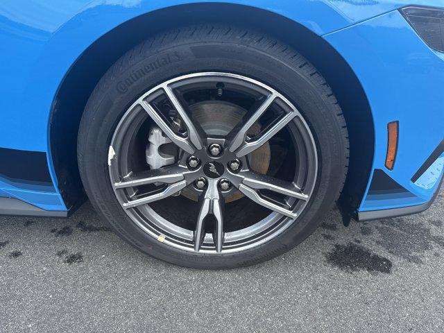 used 2025 Ford Mustang car, priced at $31,822