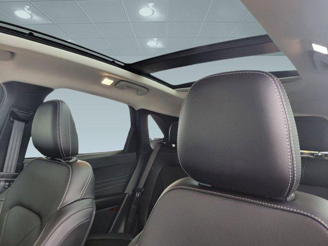 new 2025 Ford Escape PHEV car, priced at $42,521