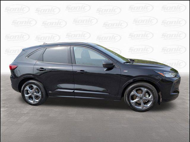 used 2024 Ford Escape car, priced at $21,999