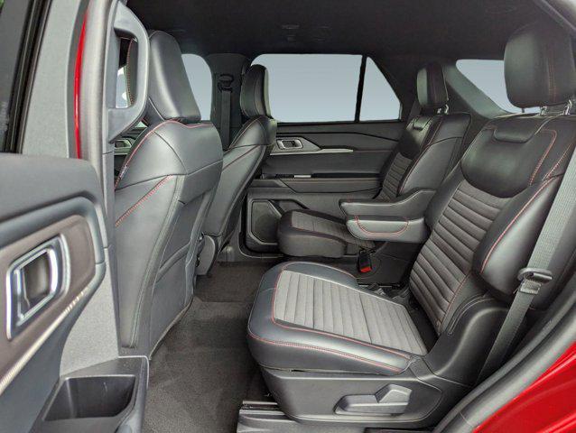 new 2025 Ford Explorer car, priced at $44,542