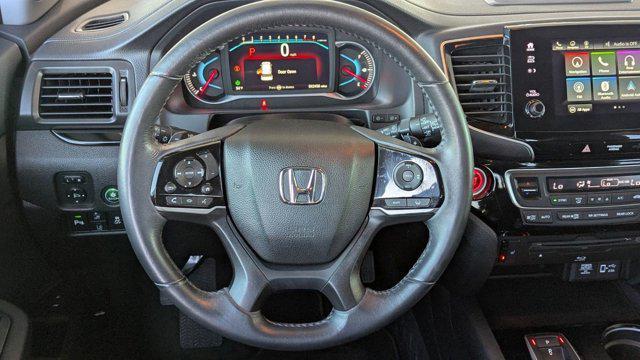 used 2022 Honda Pilot car, priced at $28,999