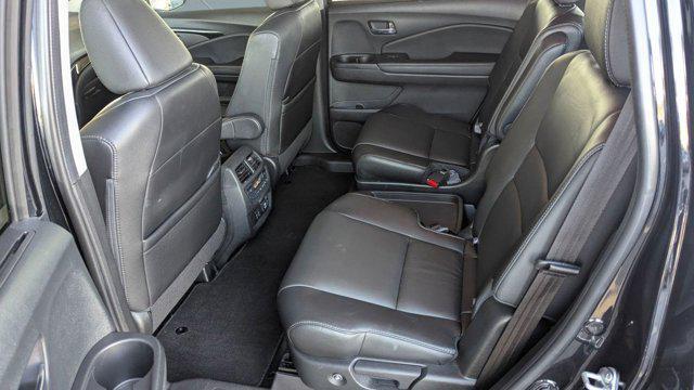 used 2022 Honda Pilot car, priced at $28,999