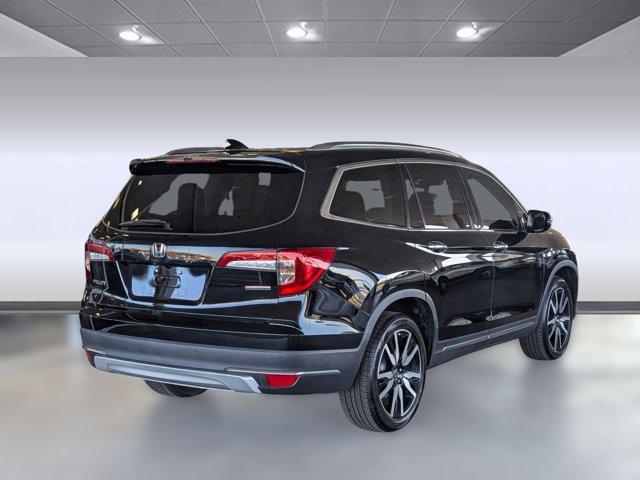 used 2022 Honda Pilot car, priced at $28,999