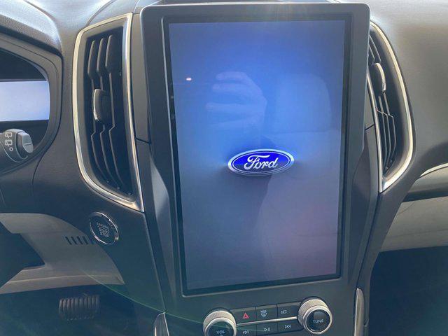 used 2024 Ford Edge car, priced at $33,998