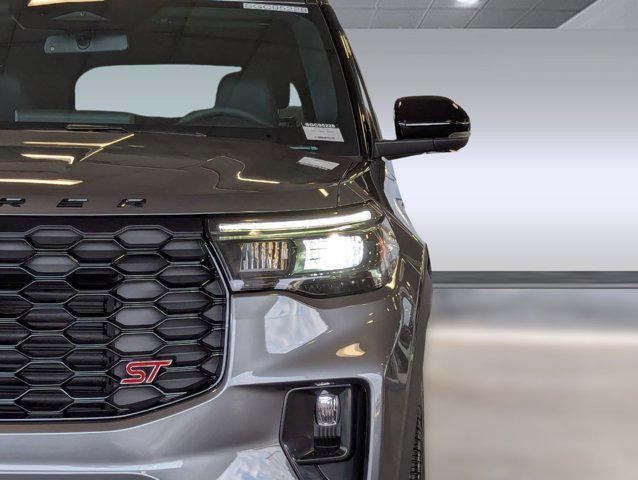 new 2025 Ford Explorer car, priced at $56,671