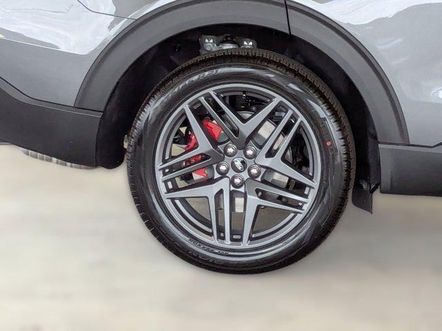 new 2025 Ford Explorer car, priced at $56,671