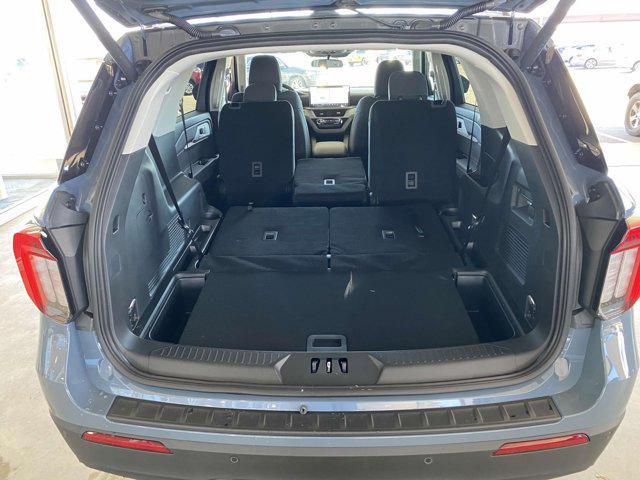 new 2025 Ford Explorer car, priced at $38,192