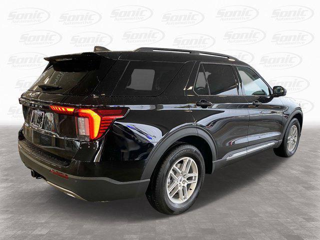 new 2025 Ford Explorer car, priced at $40,081