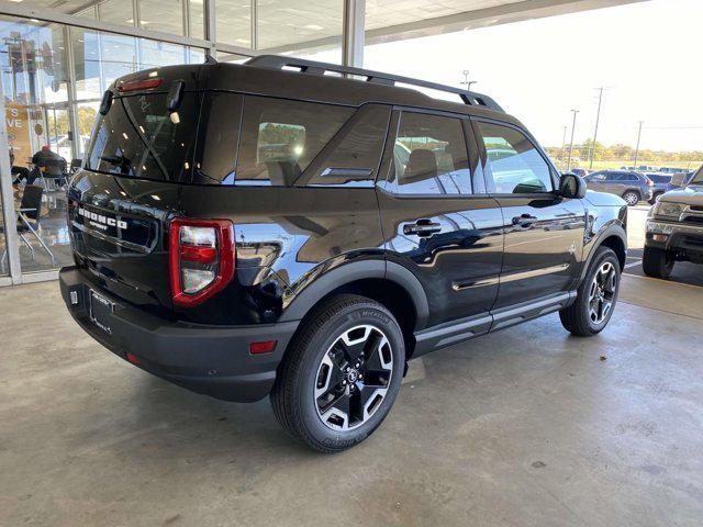 new 2024 Ford Bronco Sport car, priced at $30,061