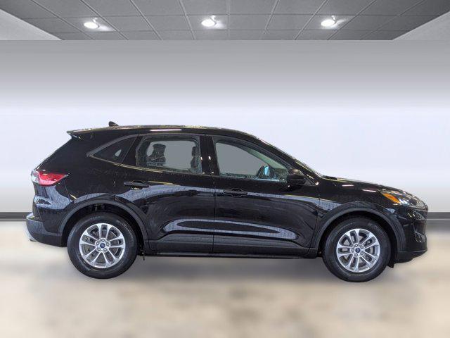 used 2022 Ford Escape car, priced at $16,999