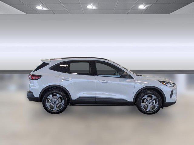 new 2026 Ford Escape car, priced at $31,901