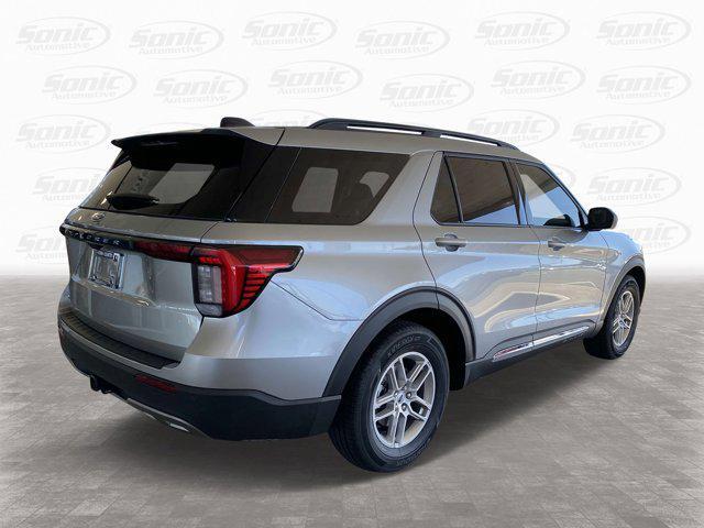 new 2025 Ford Explorer car, priced at $40,081