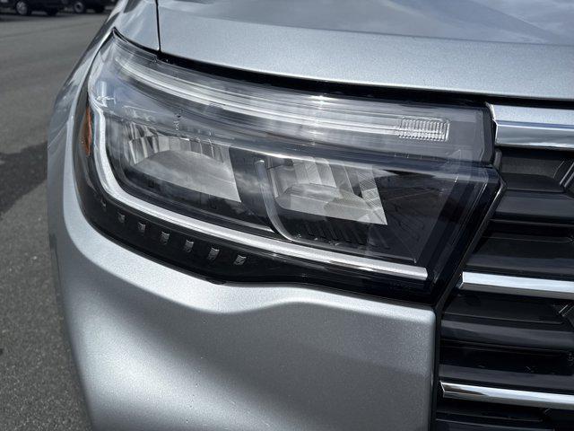 used 2025 Ford Explorer car, priced at $40,083