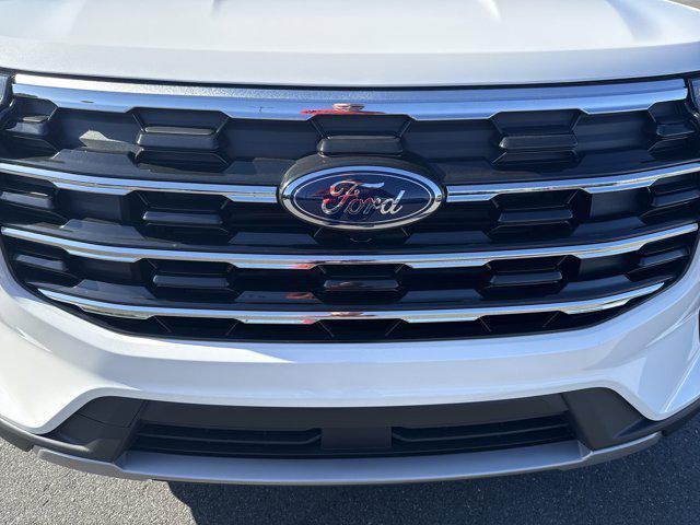 new 2025 Ford Explorer car, priced at $38,161