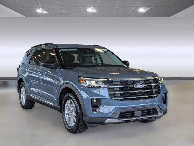 new 2025 Ford Explorer car, priced at $40,682