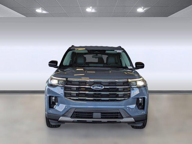 new 2025 Ford Explorer car, priced at $40,682