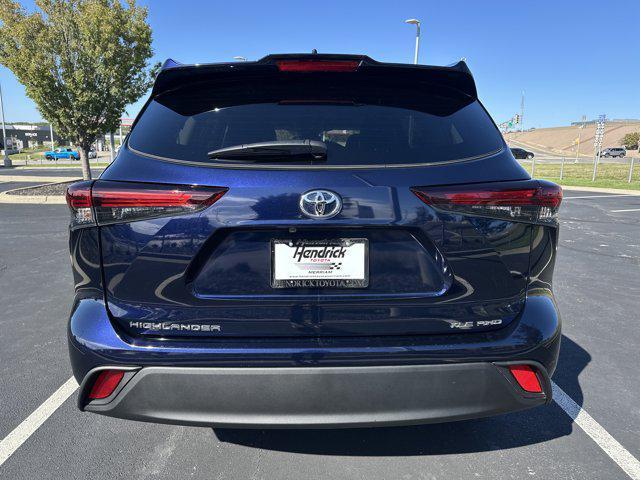 used 2025 Toyota Highlander car, priced at $45,821