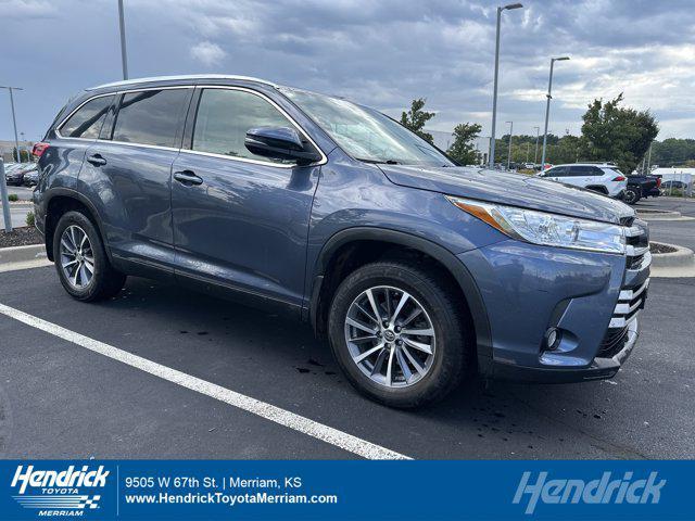 used 2019 Toyota Highlander car, priced at $27,914