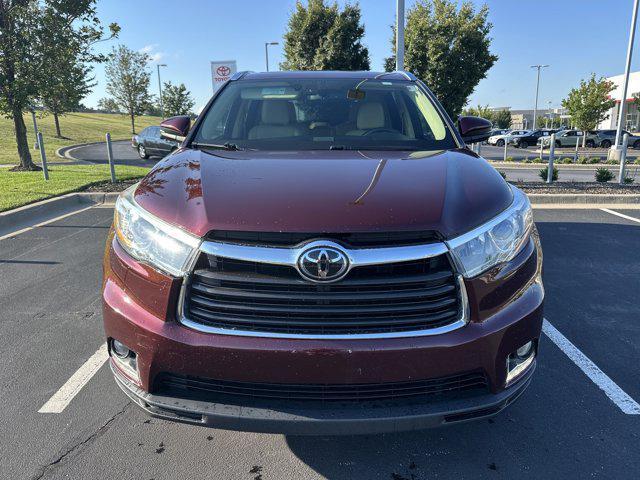 used 2016 Toyota Highlander car, priced at $21,102