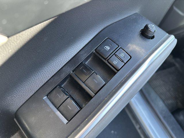 used 2020 Toyota Highlander Hybrid car, priced at $36,216