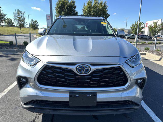 used 2020 Toyota Highlander Hybrid car, priced at $36,216