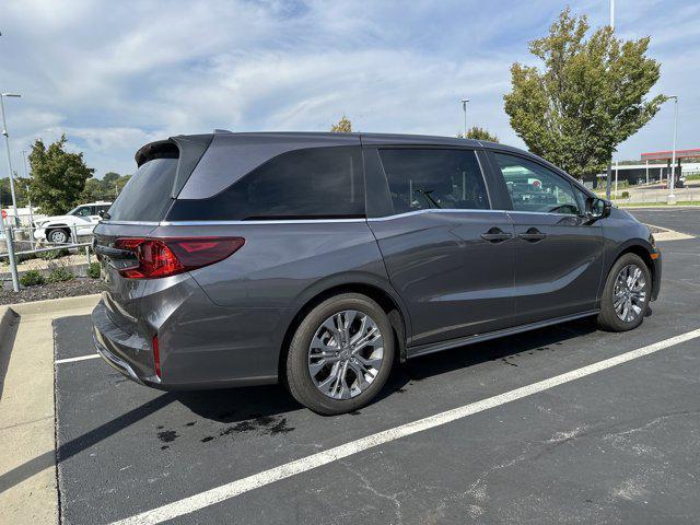 used 2025 Honda Odyssey car, priced at $47,076
