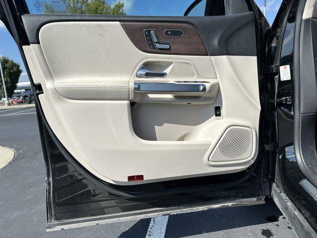 used 2022 Mercedes-Benz GLB 250 car, priced at $29,444