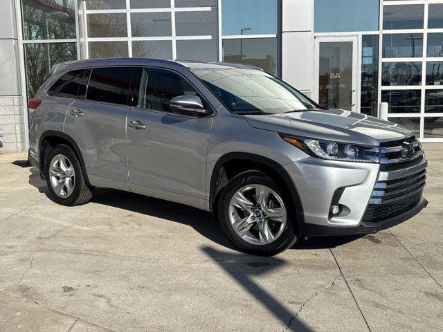 used 2019 Toyota Highlander car, priced at $33,292