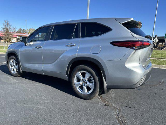 used 2023 Toyota Highlander car, priced at $36,991