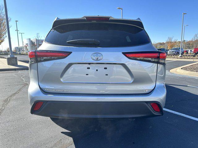 used 2023 Toyota Highlander car, priced at $36,991