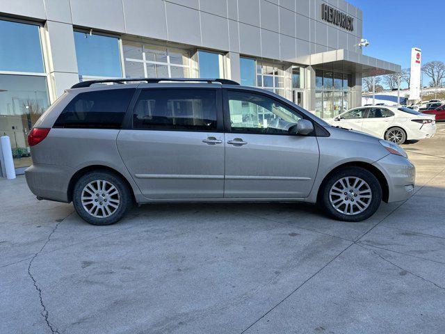 used 2009 Toyota Sienna car, priced at $9,999