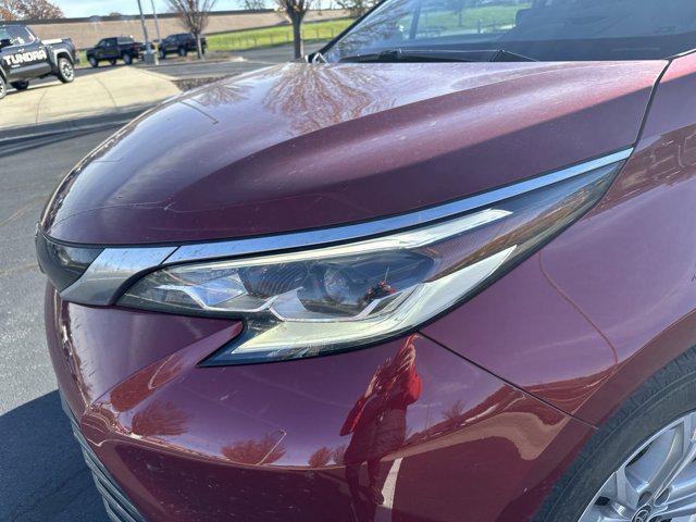 used 2022 Toyota Sienna car, priced at $49,489