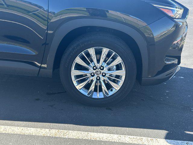 used 2025 Toyota Grand Highlander car, priced at $56,451