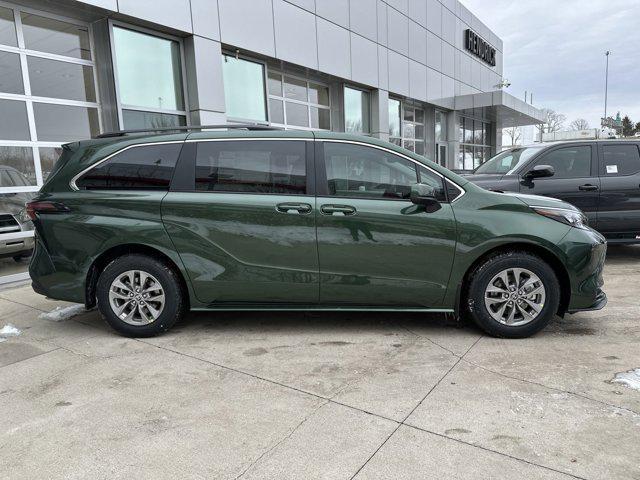 new 2025 Toyota Sienna car, priced at $42,820