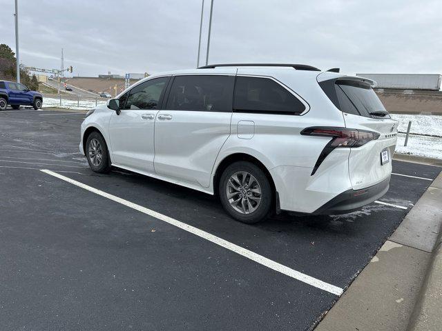 used 2023 Toyota Sienna car, priced at $45,224