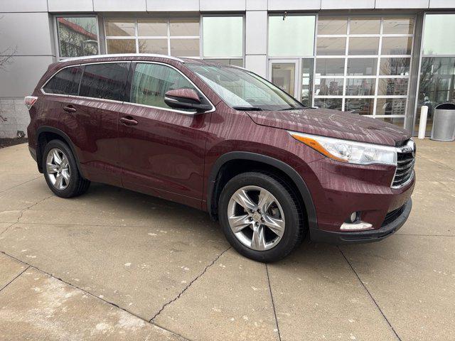 used 2015 Toyota Highlander car, priced at $20,291