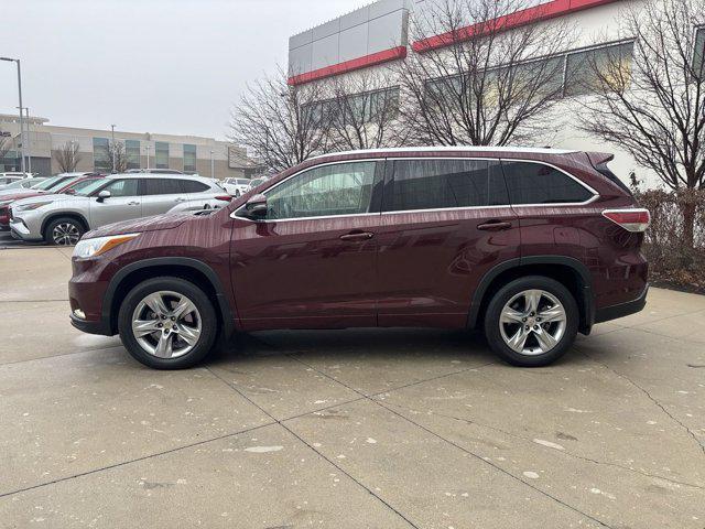 used 2015 Toyota Highlander car, priced at $20,291